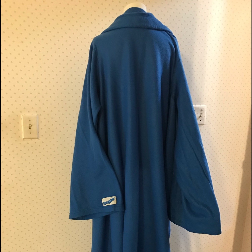 🌻SNUGGIE Blue fleece blanket with sleeves